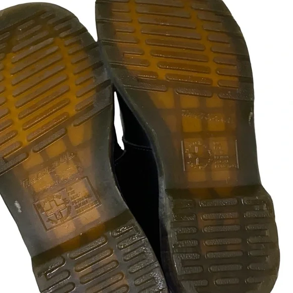 Womens LIKE NEW Dr. Martens 8065 Mary Jane Casual Shoe - Black - Picture 12 of 12